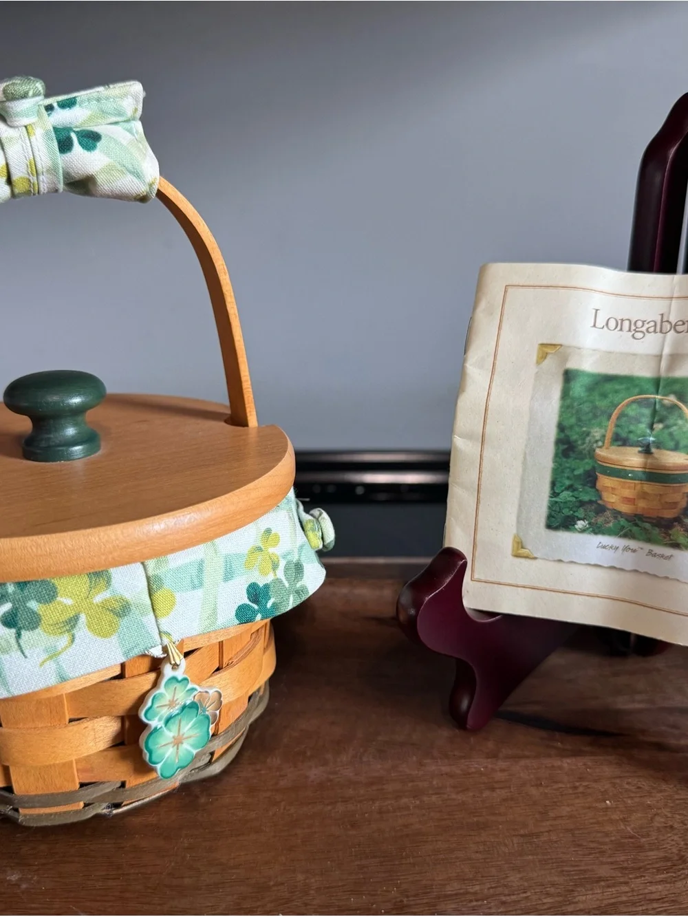 Longaberger Lucky You 2002 Lidded Basket with Wooden Handle